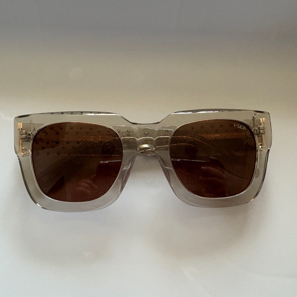 Stylish Transparent Sunglasses